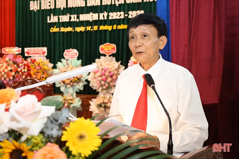 Ông Nguyễn Sỹ Huyền tái cử Chủ tịch Hội Nông dân huyện Cẩm Xuyên