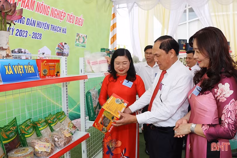 Ông Trần Xuân Hòa tái cử Chủ tịch Hội Nông dân huyện Thạch Hà nhiệm kỳ 2023 - 2028