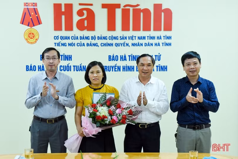 Những “cây lau bằng thép” trong làng báo Hà Tĩnh