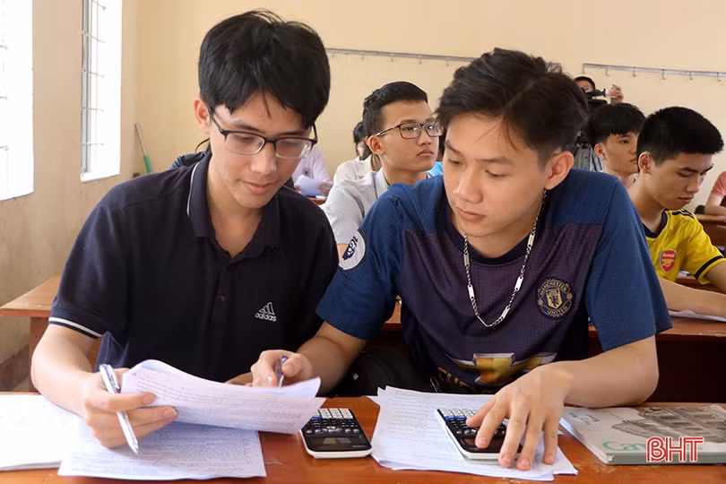 Trường học ở Hà Tĩnh tập trung hệ thống kiến thức, củng cố kỹ năng cho học sinh lớp 12