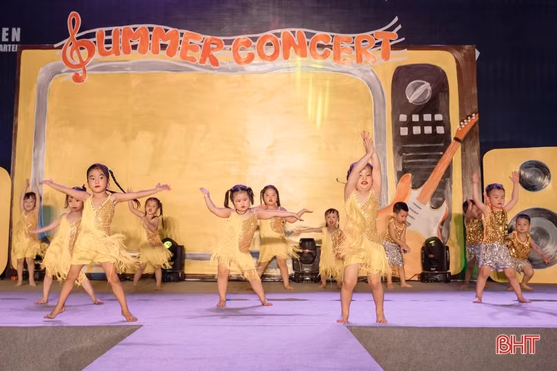 Học sinh Trường Mầm non Trung Kiên chào hè với “Summer Concert”
