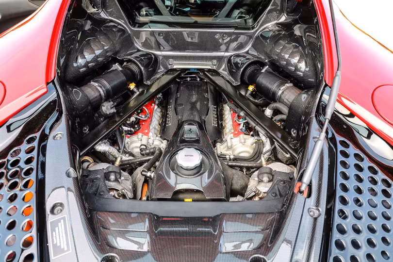 Ferrari ra mắt SF90 Stradale phiên bản giới hạn Le Mans