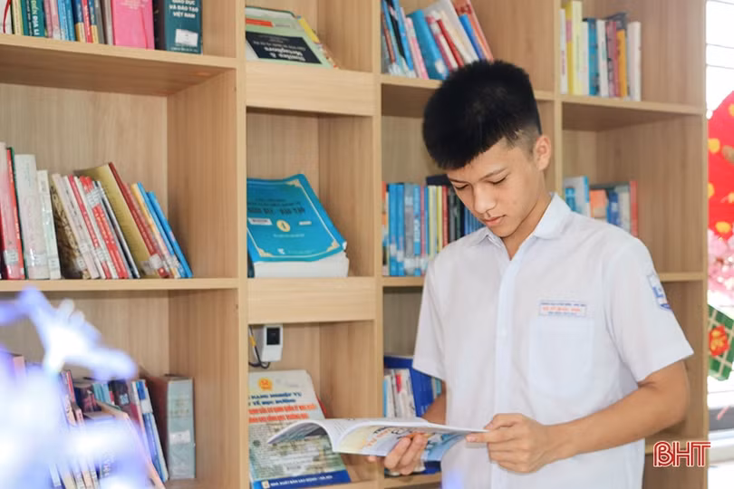 Ngôi trường có 3 thủ khoa đầu vào THPT Chuyên Hà Tĩnh