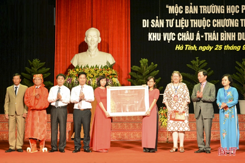 Trường học - Thư viện Phúc Giang và điểm sáng giáo dục Việt Nam thế kỷ XVIII