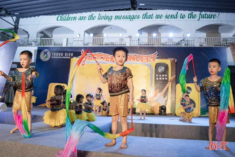 Học sinh Trường Mầm non Trung Kiên chào hè với “Summer Concert”