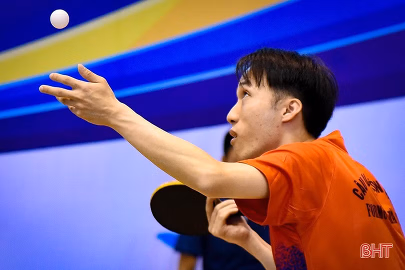 Quyết tâm giành vàng” tại Giải Bóng bàn các CLB mở rộng Báo Hà Tĩnh