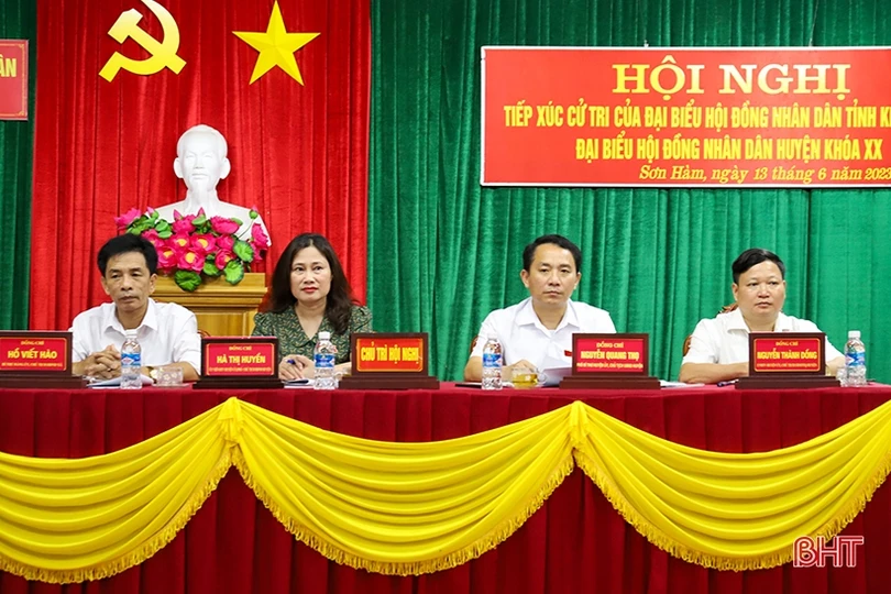 Cử tri Hương Sơn, TX Kỳ Anh kiến nghị giải quyết các vấn đề tồn đọng tại địa phương