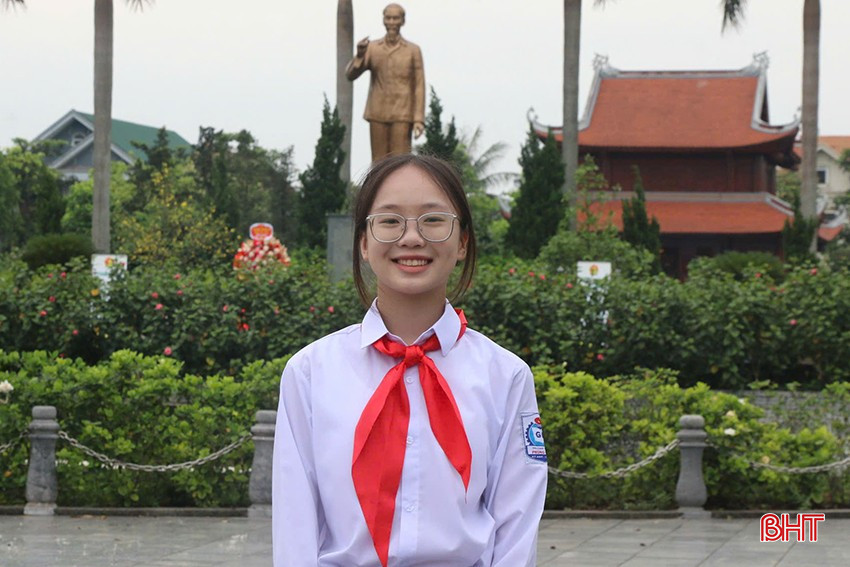 Nữ sinh Bùi Thùy Linh - lớp 8B, Trường THCS Phong Bắc (huyện Kỳ Anh). bqbht_br_z6592791191755-655792fa82e659700b370ba2b817908a.jpg