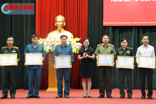 tiep tuc xay dung luc luong vu trang ha tinh manh ve moi mat