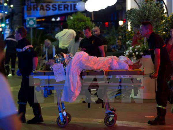 Nhiều nạn nhân trẻ em trong số ít nhất 80 người chết ở Nice ảnh 1 nhieu nan nhan tre em trong so it nhat 80 nguoi chet o nice