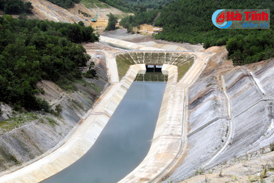 kenh ngan truoi cam trang quyet ve dich truoc ke hoach