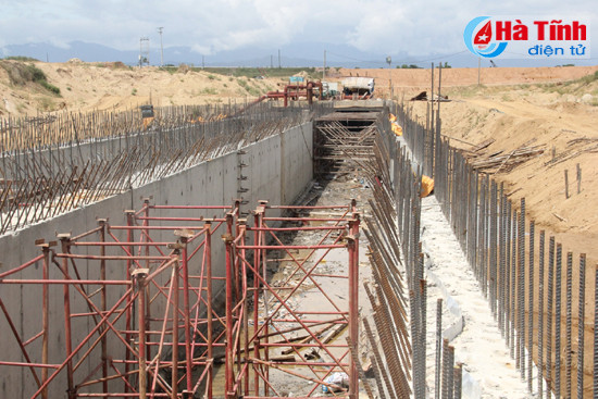 kenh ngan truoi cam trang quyet ve dich truoc ke hoach