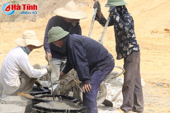 kenh ngan truoi cam trang quyet ve dich truoc ke hoach