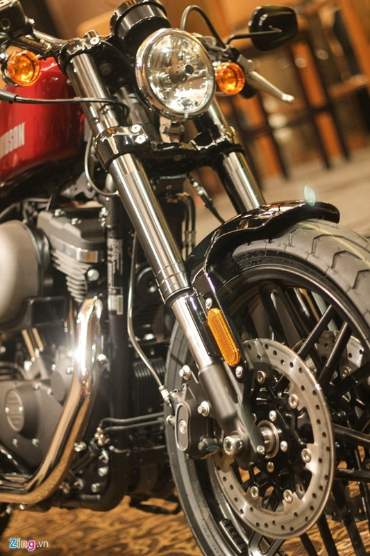 harley davidson roadster 1 200 phan khoi ra mat tai viet nam