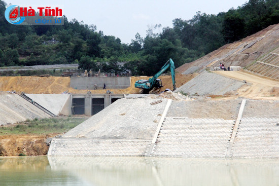 kenh ngan truoi cam trang quyet ve dich truoc ke hoach