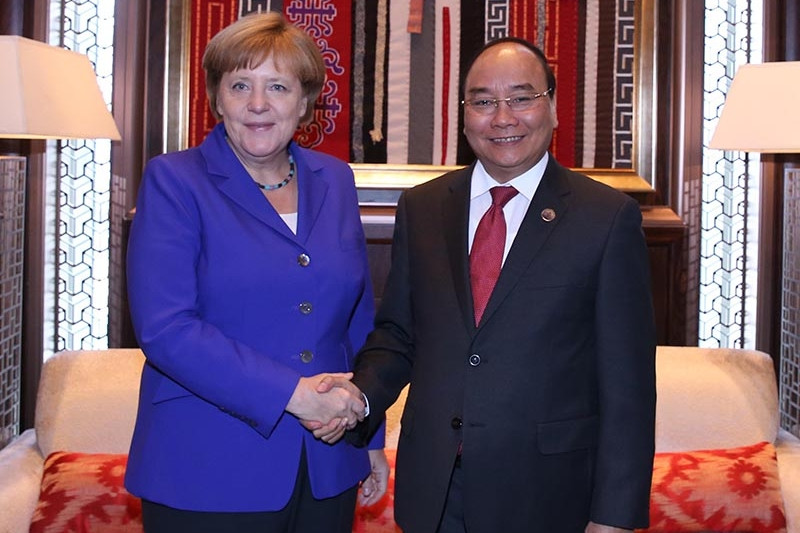 thu tuong nguyen xuan phuc tiep xuc song phuong ben le asem 11