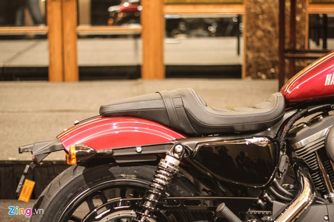 harley davidson roadster 1 200 phan khoi ra mat tai viet nam