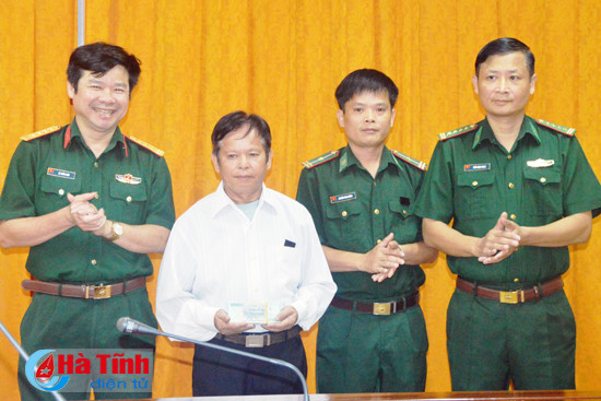 ban co yeu chinh phu ho tro xay nha cho can bo bien phong kho khan