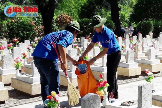 am long cac liet sy que ha tinh tai nghia trang truong son