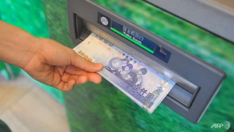 the gioi ngay qua 3 trieu usd bi danh cap tu he thong atm tai dai loan