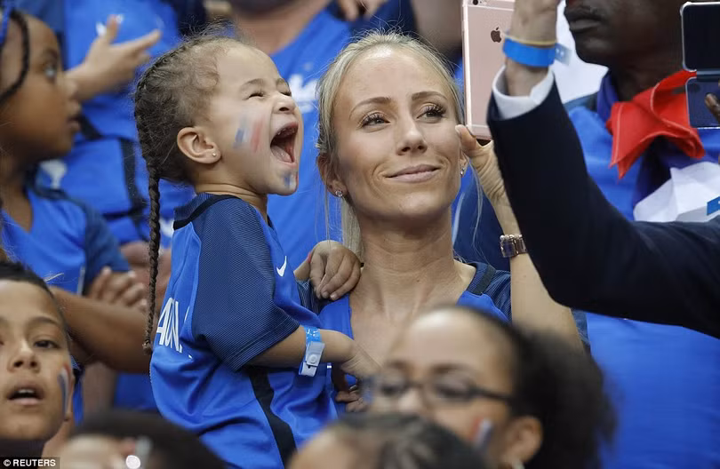 nhung bong hong thieu dot tran chung ket euro 2016