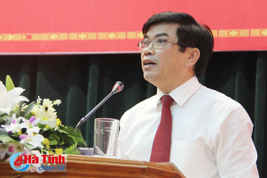 tiep tuc xay dung luc luong vu trang ha tinh manh ve moi mat
