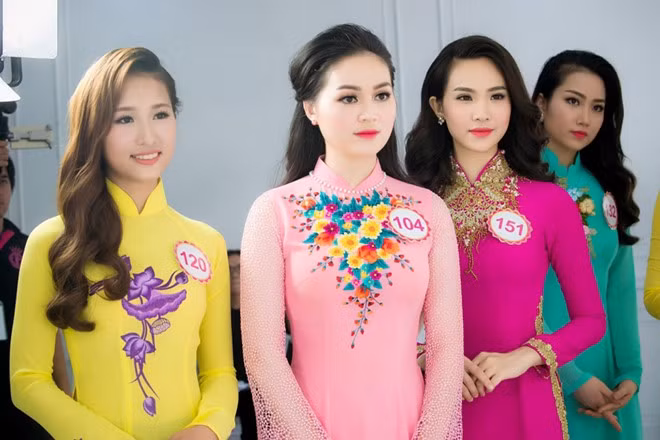 hau truong chup bikini cua top hoa hau viet nam mien bac