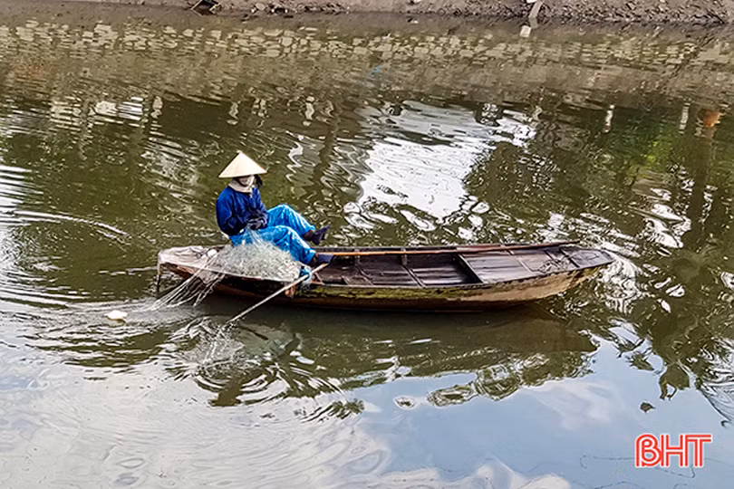 binh di xom chai giua long thanh pho ha tinh