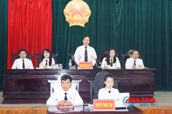 tuyen phat tran thi xuan 9 nam tu giam ve toi hoat dong nham lat do chinh quyen nhan dan