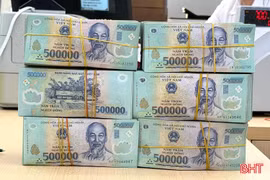 Đa dạng sản phẩm, ngân hàng vào cuộc đua "hút" vốn huy động