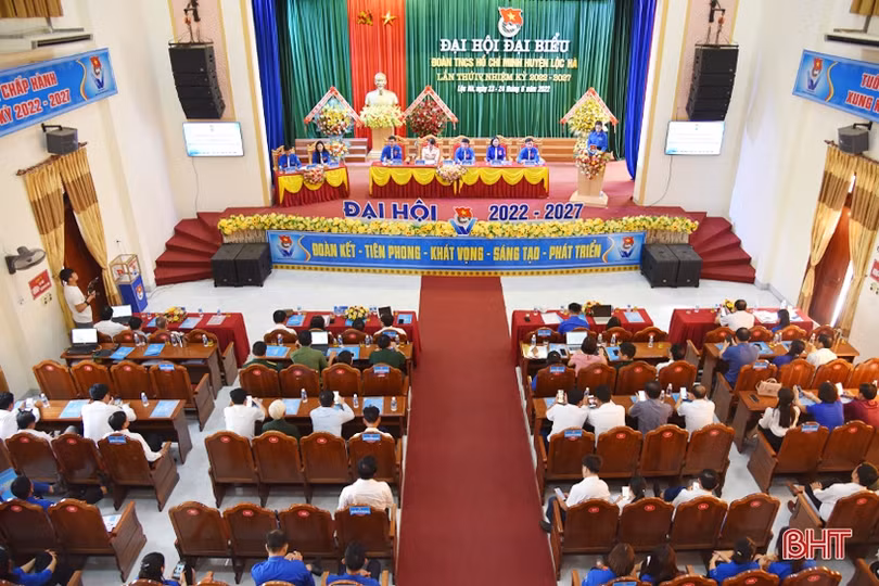 Anh Đặng Thái Sơn tái cử Bí thư Huyện đoàn Lộc Hà