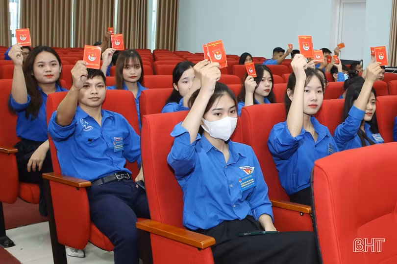Phát huy vai trò xung kích, sáng tạo của tuổi trẻ, xây dựng Đại học Hà Tĩnh ngày càng phát triển