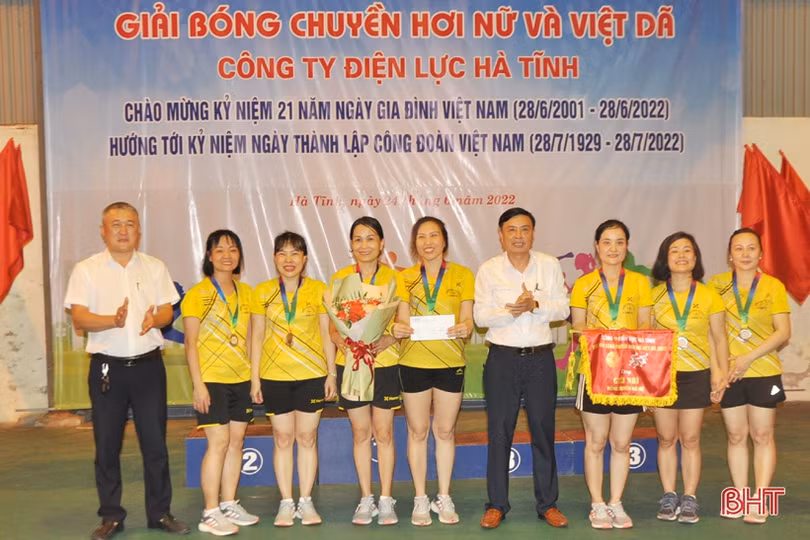 230 VĐV thi tài giải thể thao Công ty Điện lực Hà Tĩnh