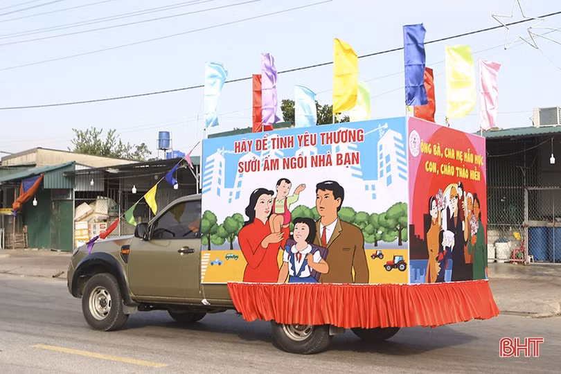 Hà Tĩnh hướng đến xây dựng “Gia đình bình an - xã hội hạnh phúc”