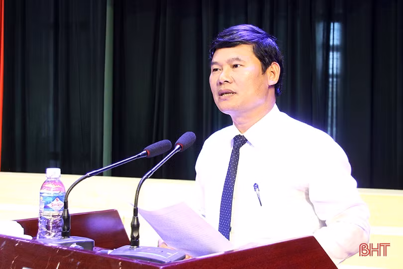 Nghi Xuân tuyên dương 191 học sinh giỏi năm học 2021 - 2022