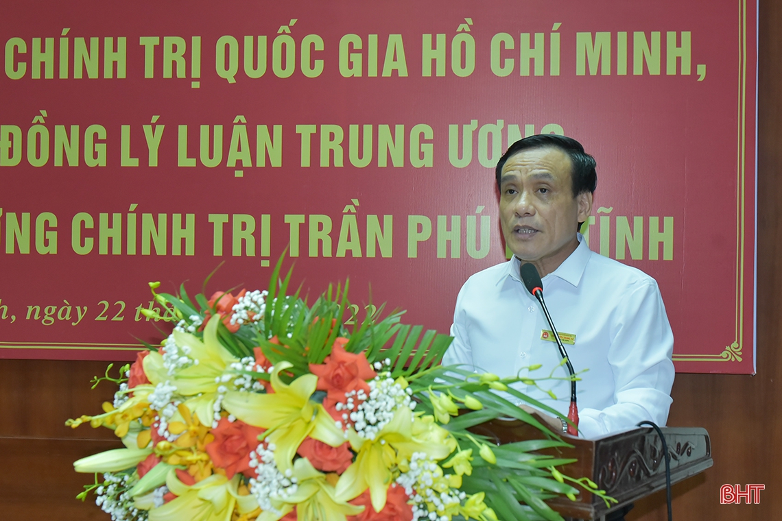 Tiếp tục nâng cao chất lượng, chuẩn hóa đội ngũ cán bộ, giảng viên Trường Chính trị Trần Phú
