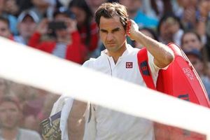 Federer bị loại ở tứ kết Wimbledon: Nhà Vua đã băng hà