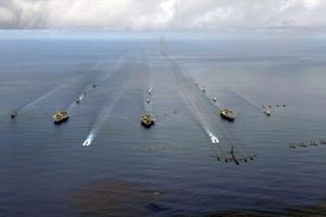 Ba tàu sân bay Mỹ rầm rập tập trận sát Triều Tiên