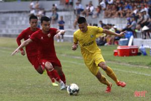 Hồng Lĩnh Hà Tĩnh thua 2-3 trong trận giao hữu với Sông Lam Nghệ An