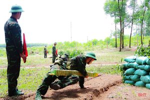 Những vấn đề đặt ra trong công tác cán bộ ở Đảng bộ Quân sự Hà Tĩnh