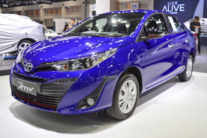 Hình ảnh Toyota Yaris và Yaris Ativ S tại Thái Lan