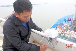 11 tàu cá ở Hà Tĩnh được gắn thiết bị giám sát hành trình theo quy định