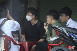 Cảnh báo nguy cơ ma túy “núp bóng” thuốc lá điện tử xâm nhập học đường Hà Tĩnh