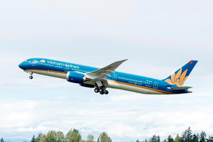 Vietnam Airlines tăng chuyến bay chở cổ động viên xem trận chung kết