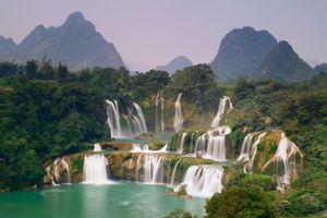 Bản Giốc lọt top thác nước đẹp nhất thế giới do báo Nga bình chọn