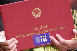 17 ứng viên Hà Tĩnh được đề nghị xét công nhận Giáo sư, Phó Giáo sư năm 2022