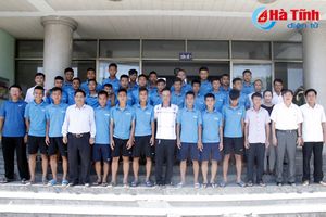 Gặp mặt U17 Hà Tĩnh trước vòng chung kết bóng đá U17 quốc gia