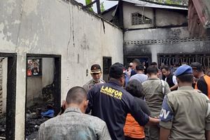 Thế giới ngày qua: Cháy nhà máy diêm ở "xứ vạn đảo", ít nhất 30 người thiệt mạng
