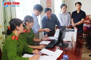 Trung tâm HCC Thạch Hà giải quyết 16.362 hồ sơ trong gần 3 tháng