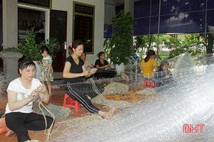 Độc đáo câu lạc bộ con dâu dòng họ ở Hà Tĩnh
